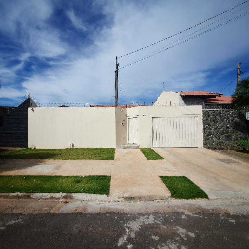 Casa à venda com 3 quartos, 180m² - Foto 2