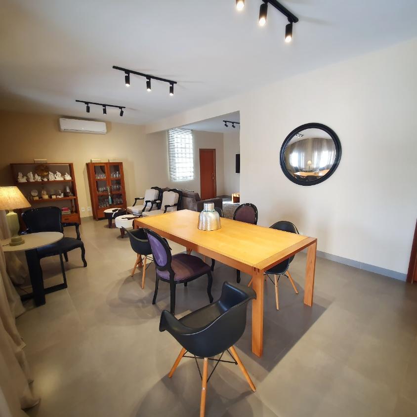 Casa à venda com 3 quartos, 180m² - Foto 4