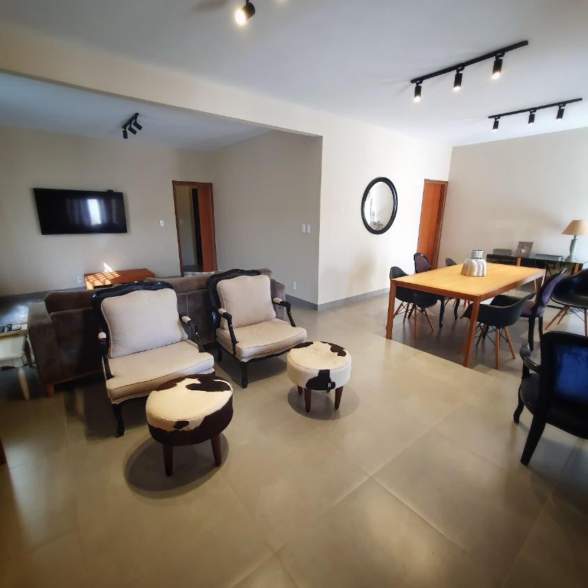 Casa à venda com 3 quartos, 180m² - Foto 7