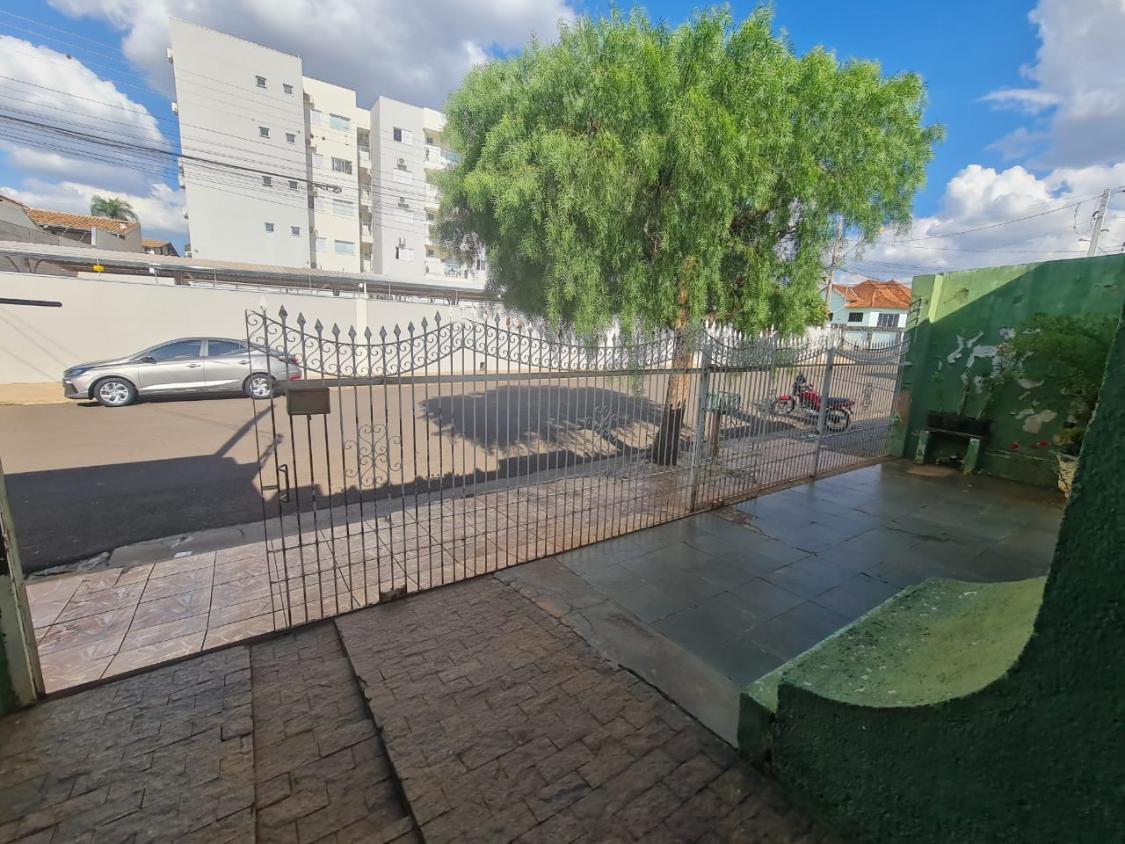 Casa à venda com 3 quartos, 159m² - Foto 4