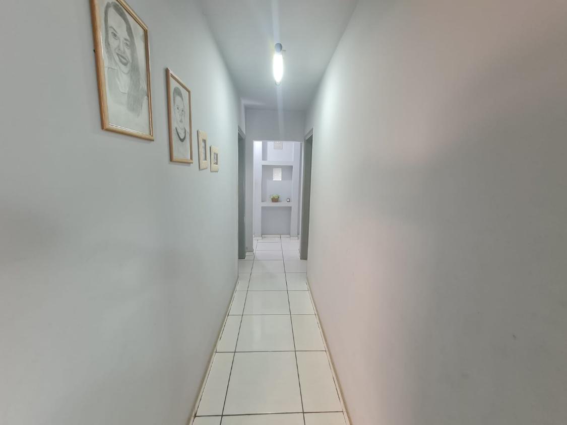 Casa à venda com 3 quartos, 159m² - Foto 8