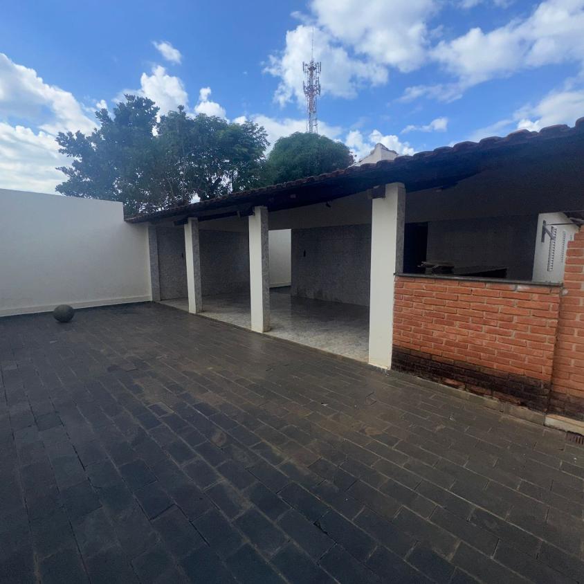 Casa à venda com 3 quartos, 254m² - Foto 12