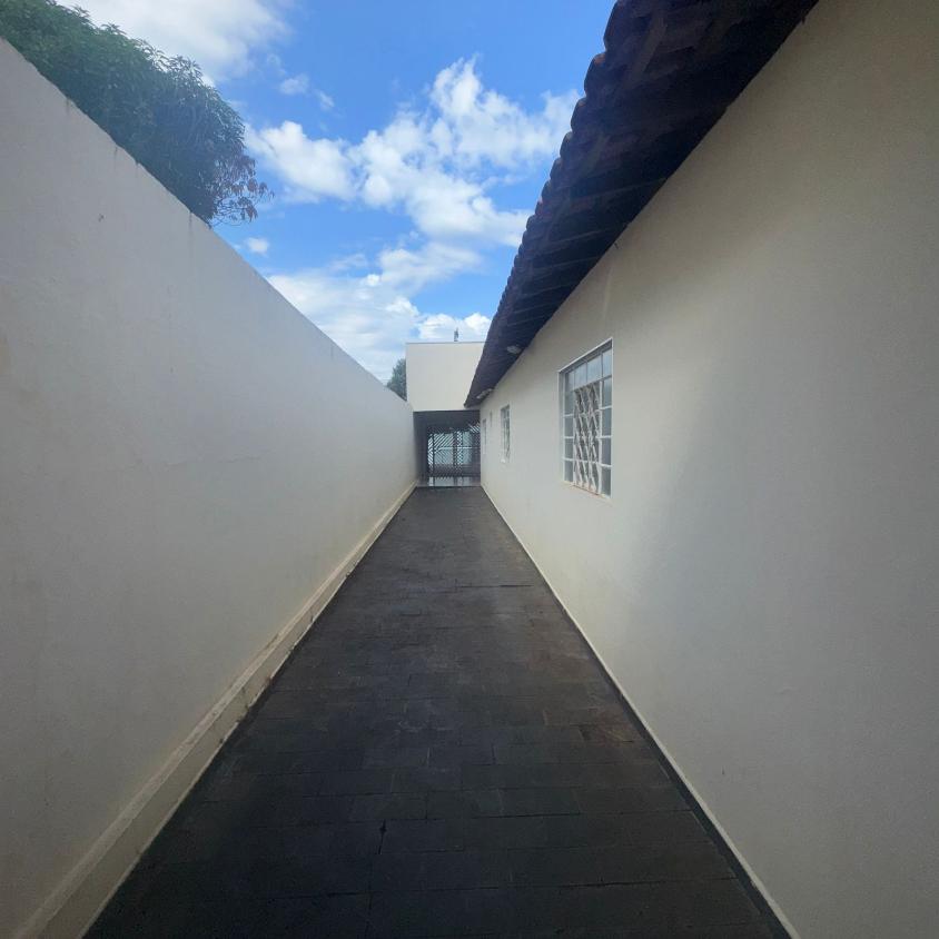 Casa à venda com 3 quartos, 254m² - Foto 15