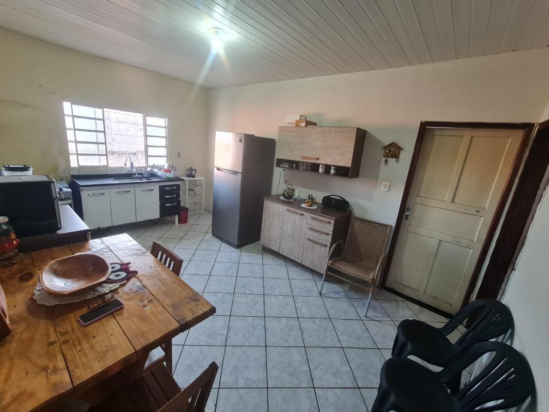 Casa à venda com 2 quartos, 106m² - Foto 4
