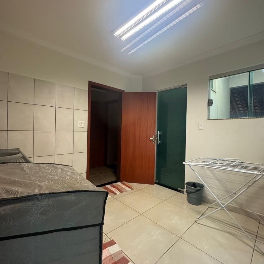 Casa à venda com 3 quartos, 322m² - Foto 9