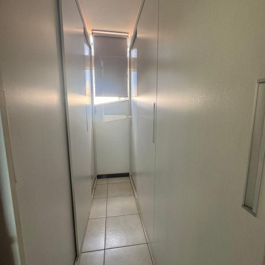 Casa à venda com 3 quartos, 322m² - Foto 11