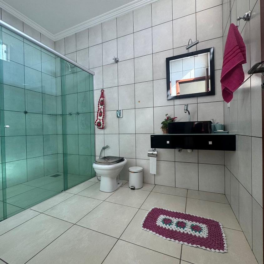 Casa à venda com 3 quartos, 322m² - Foto 18