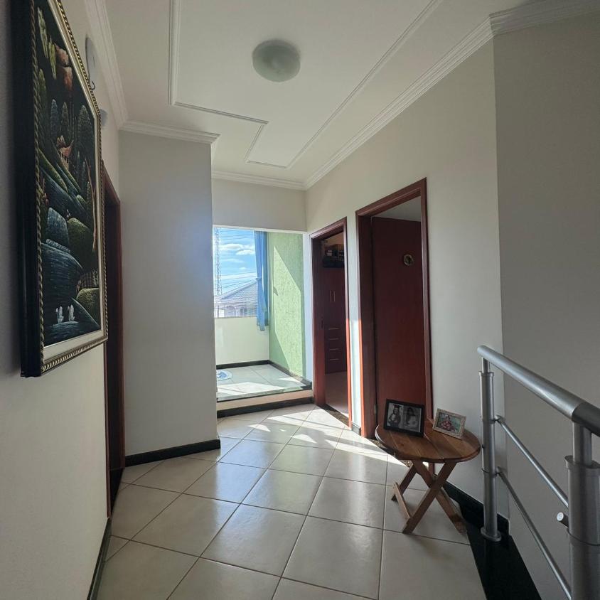 Casa à venda com 3 quartos, 322m² - Foto 14
