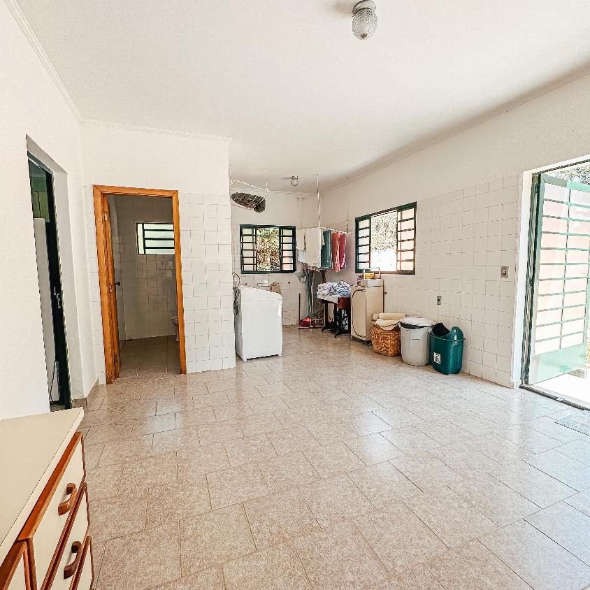 Chácara à venda com 6 quartos, 7900m² - Foto 12