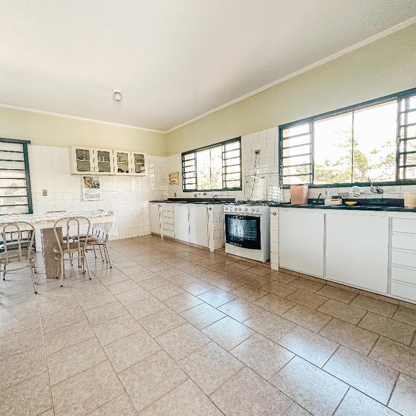 Chácara à venda com 6 quartos, 7900m² - Foto 13