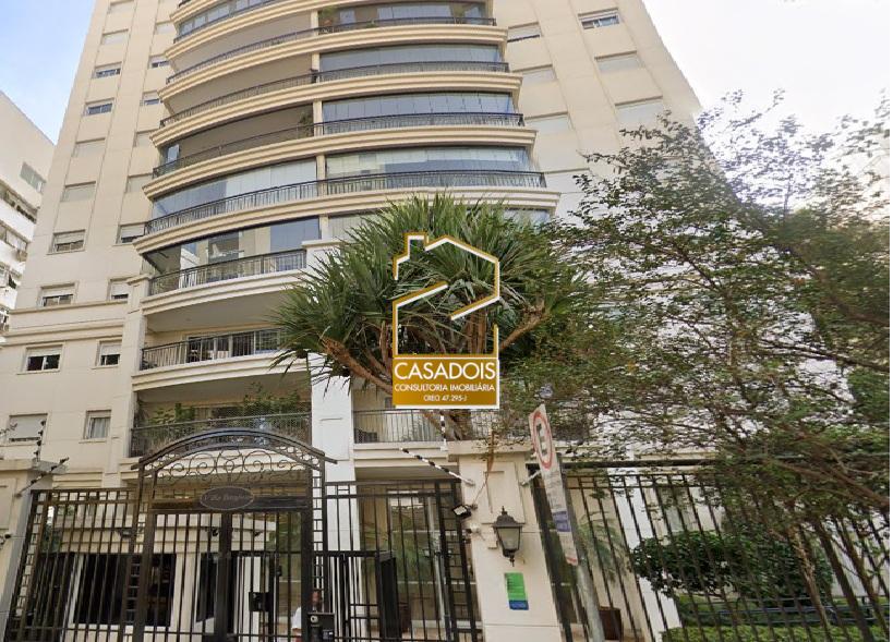 Venda ou Locação de Apartamento Moderno, de 140m², no Itaim Bibi