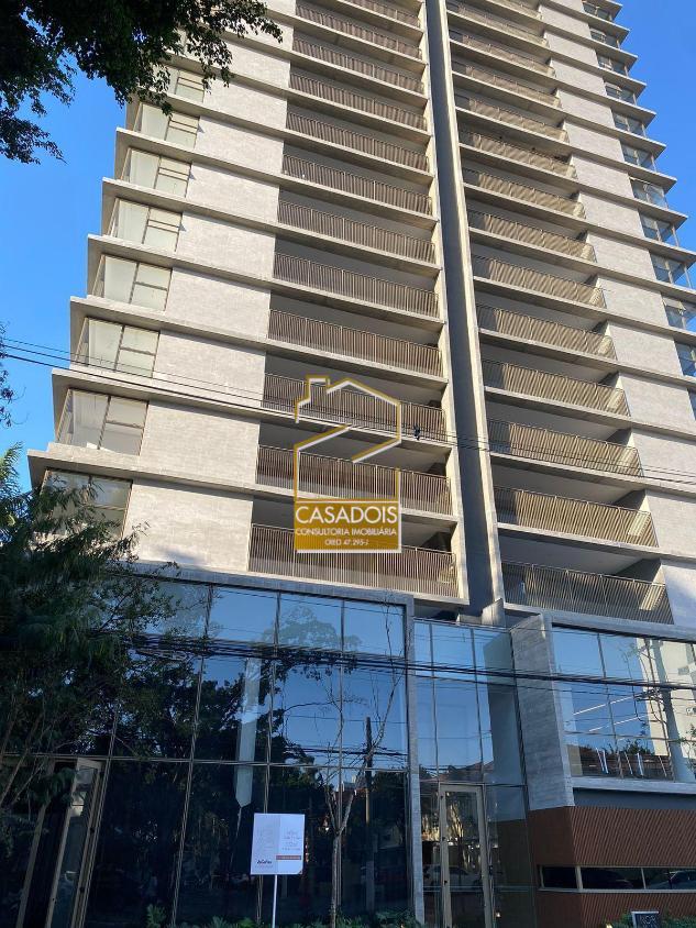 Venda de Apartamento Novo de 3 suítes e 2 vagas em Moema Pássaros