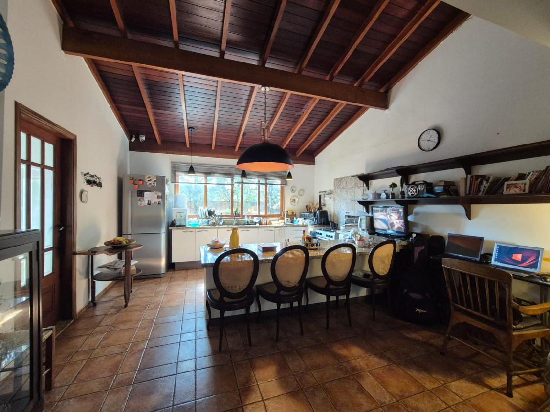 Chácara à venda com 3 quartos, 1040m² - Foto 9