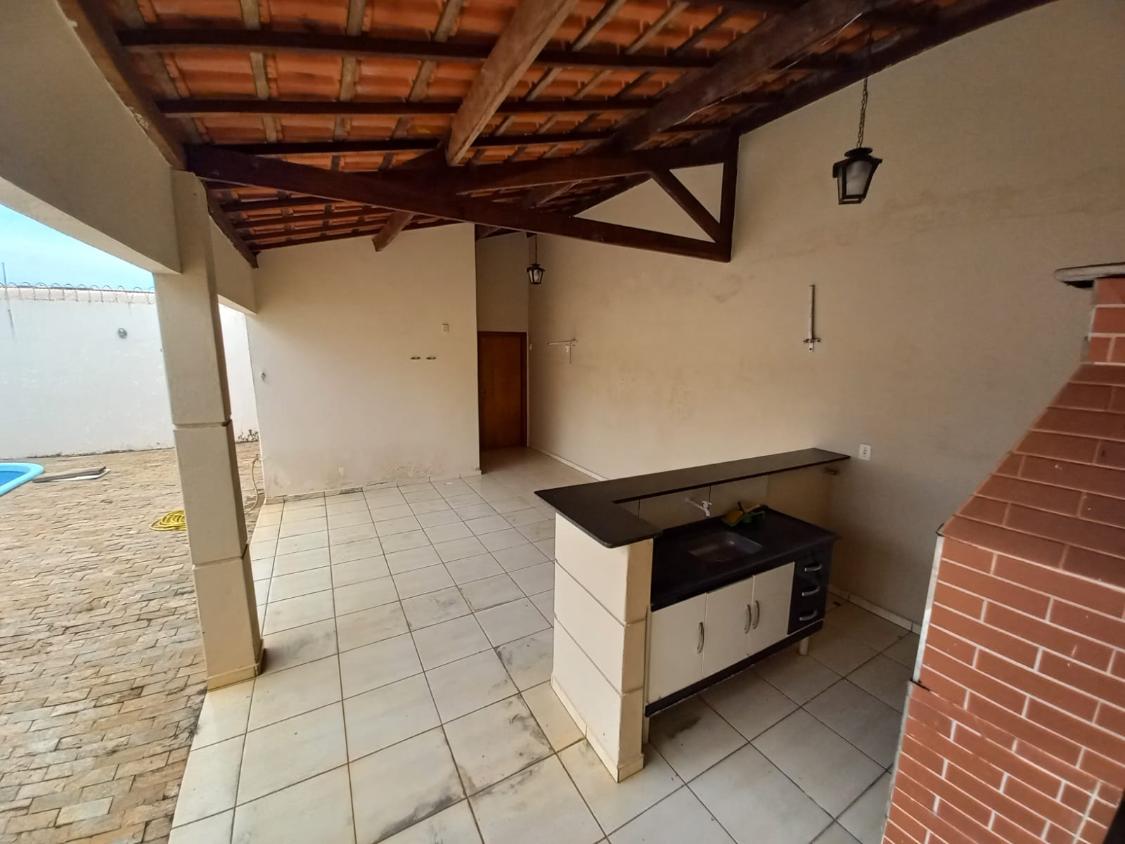 Casa, 4 quartos, 240 m² - Foto 13