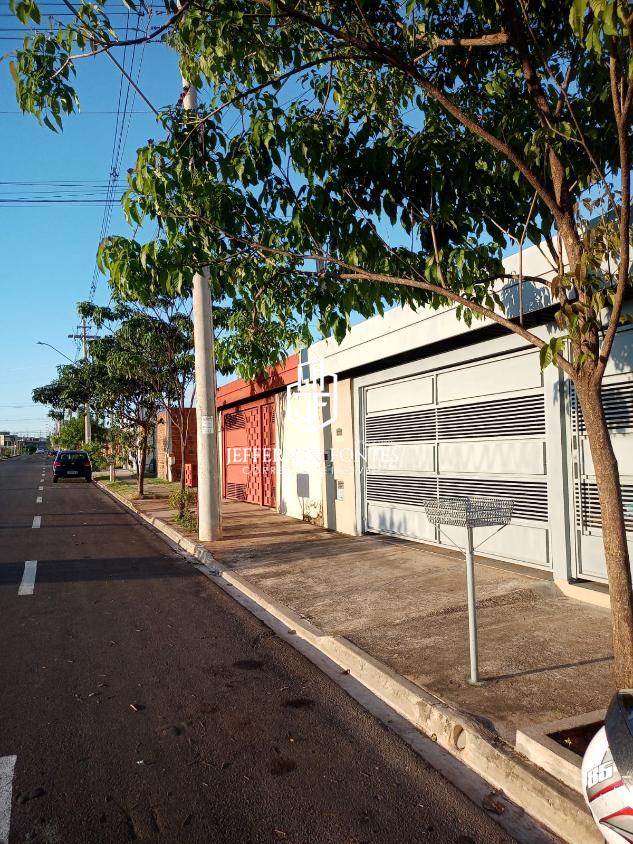 Casa à venda com 2 quartos, 46m² - Foto 1