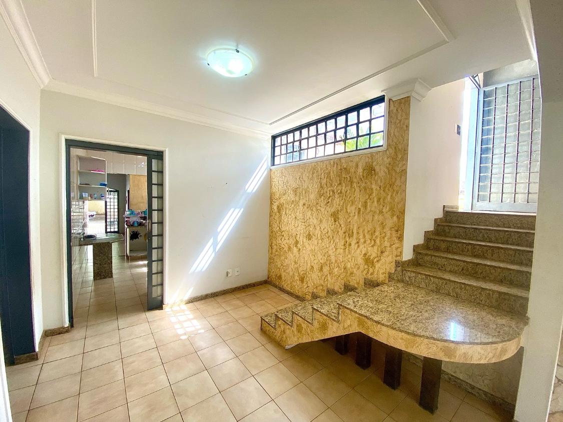 Casa, 6 quartos, 351 m² - Foto 5