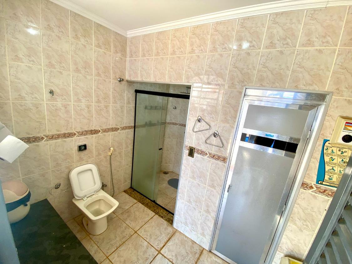 Casa, 6 quartos, 351 m² - Foto 22