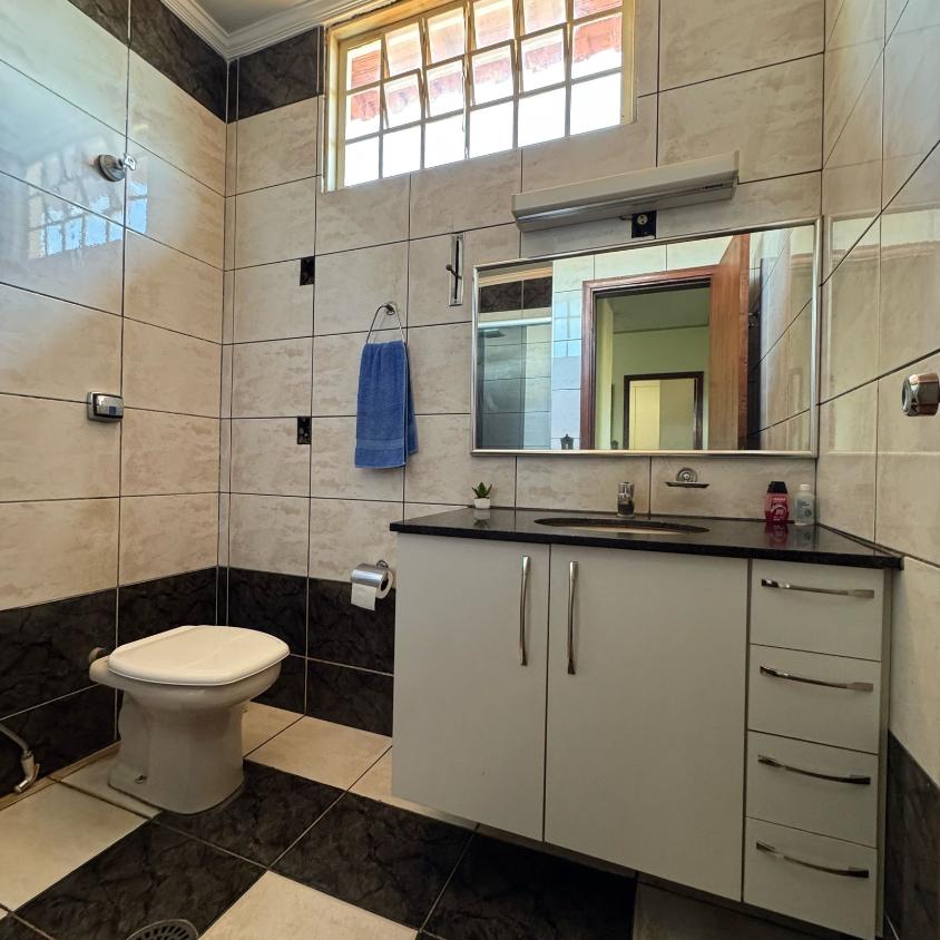 Sobrado à venda com 3 quartos, 299m² - Foto 9