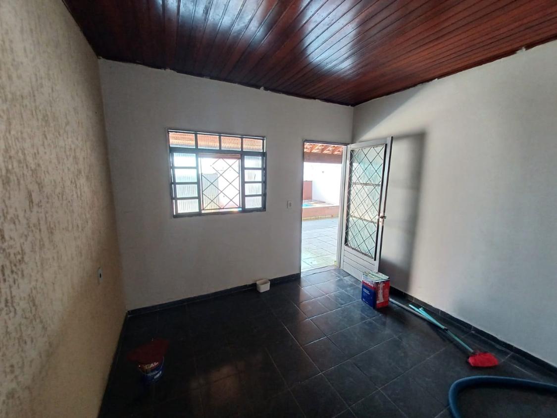 Casa à venda com 2 quartos, 200m² - Foto 6