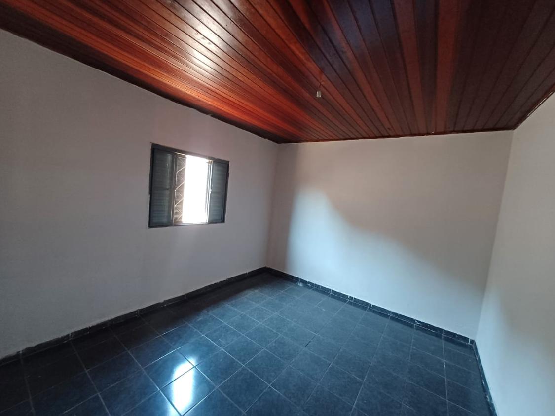 Casa à venda com 2 quartos, 200m² - Foto 7