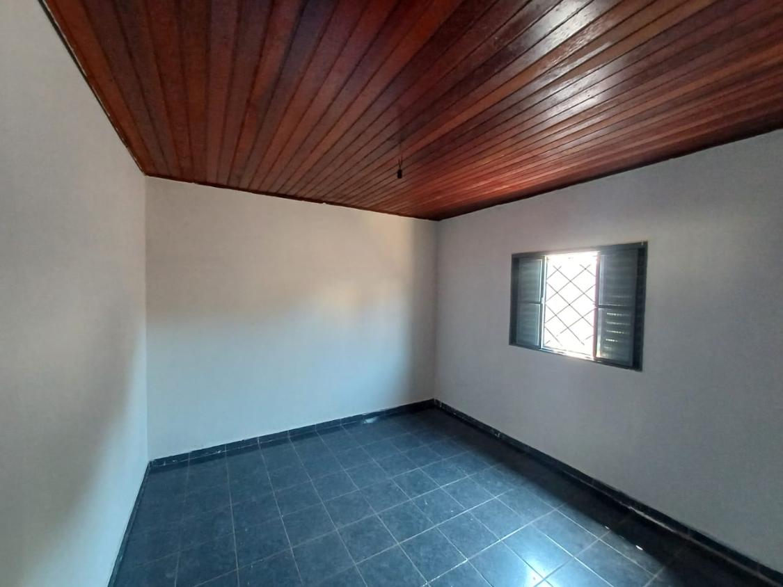 Casa à venda com 2 quartos, 200m² - Foto 9
