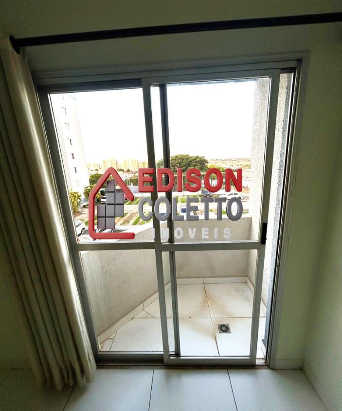 Apartamento à venda e aluguel com 3 quartos, 75m² - Foto 2