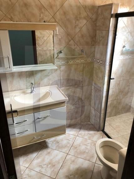 Casa para alugar com 2 quartos, 180m² - Foto 5