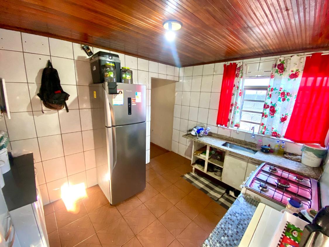 Casa à venda com 3 quartos, 142m² - Foto 4