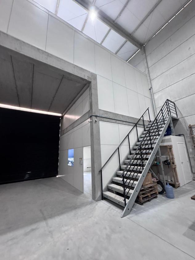 Depósito-Galpão-Armazém para alugar, 375m² - Foto 4