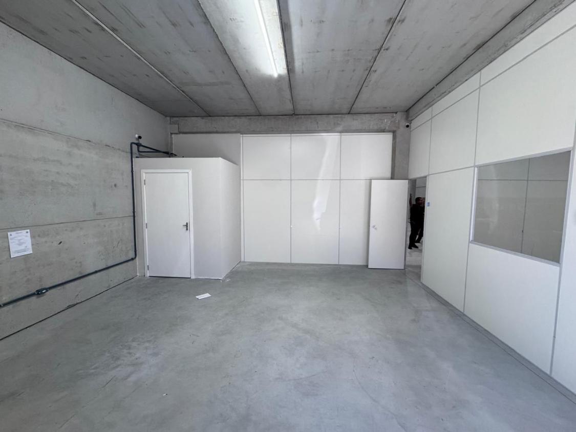 Depósito-Galpão-Armazém para alugar, 375m² - Foto 5