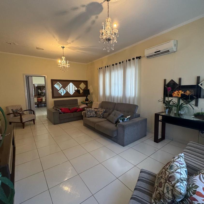 Chácara à venda com 4 quartos, 1600m² - Foto 12
