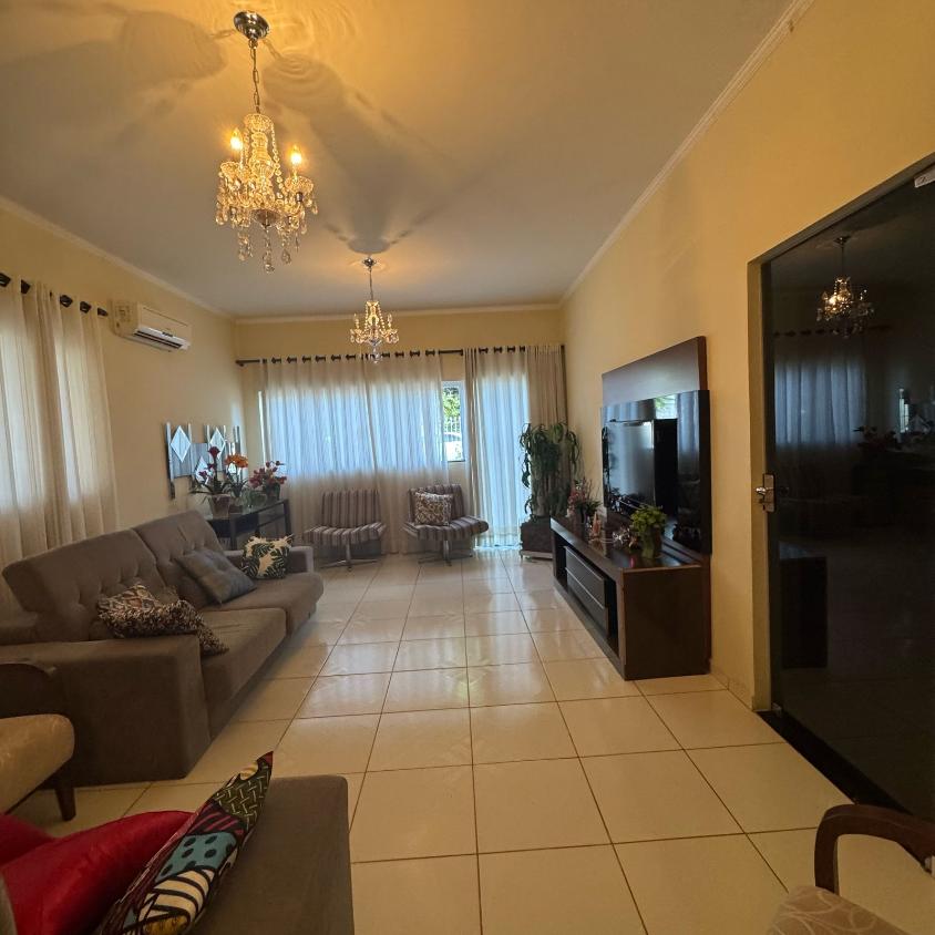 Chácara à venda com 4 quartos, 1600m² - Foto 15