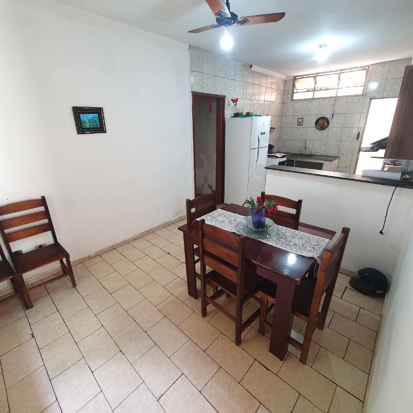 Casa, 3 quartos, 196 m² - Foto 4
