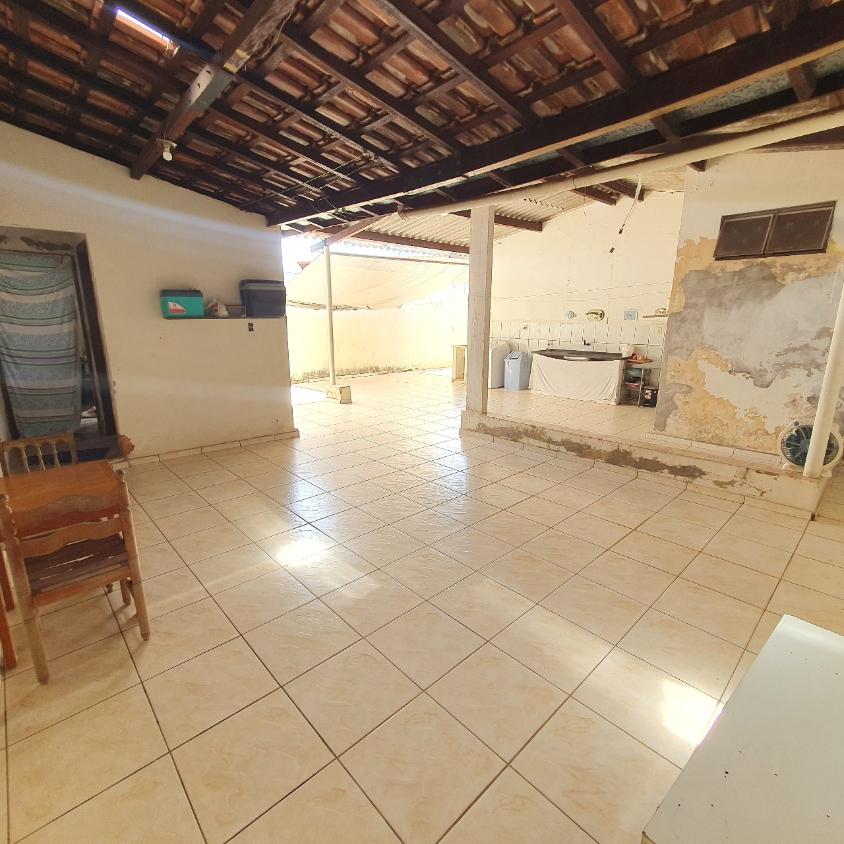 Casa, 3 quartos, 196 m² - Foto 2