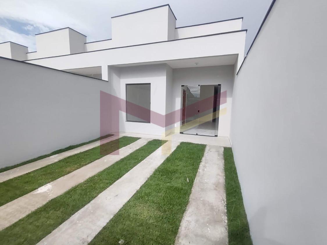 Casa à venda com 2 quartos, 78m² - Foto 1