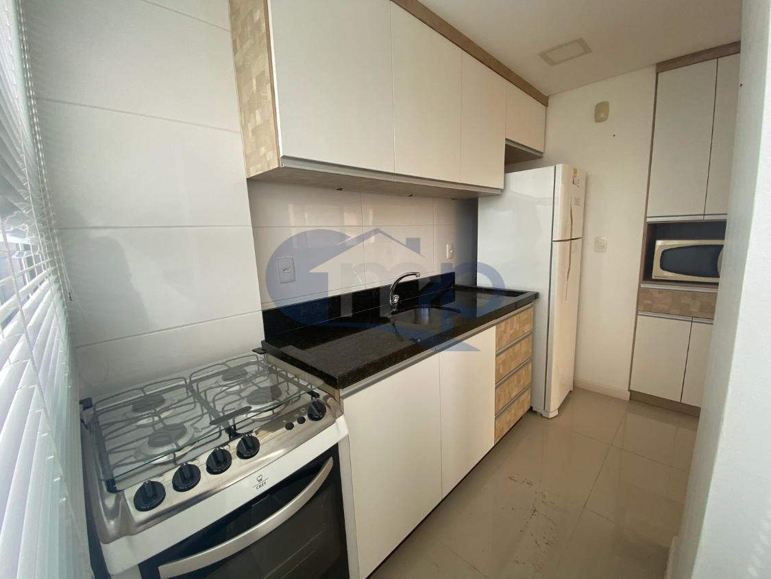 Apartamento à venda com 3 quartos, 95m² - Foto 9