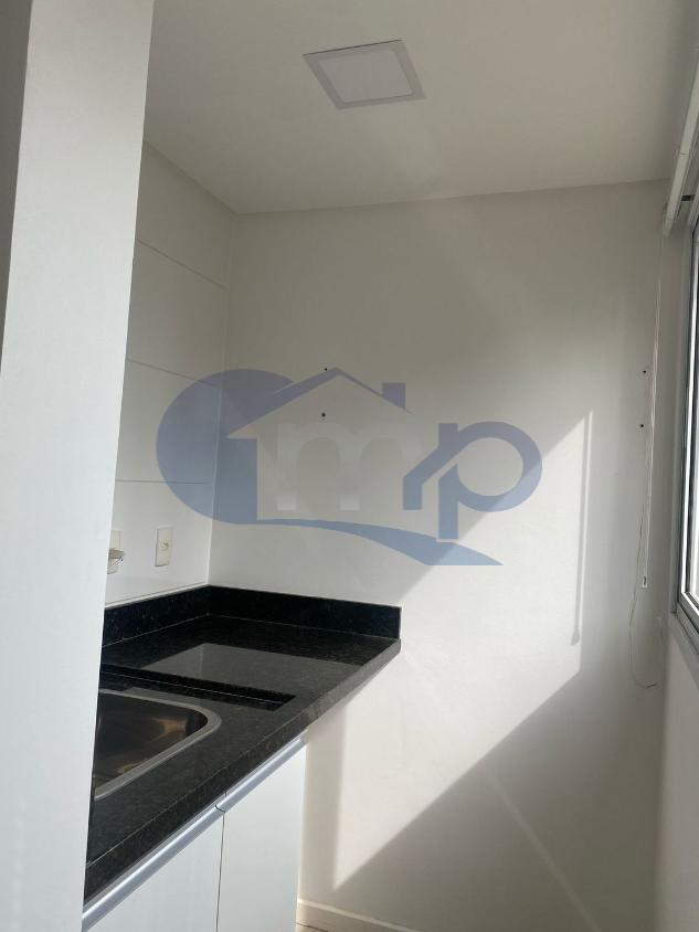 Apartamento à venda com 3 quartos, 95m² - Foto 13