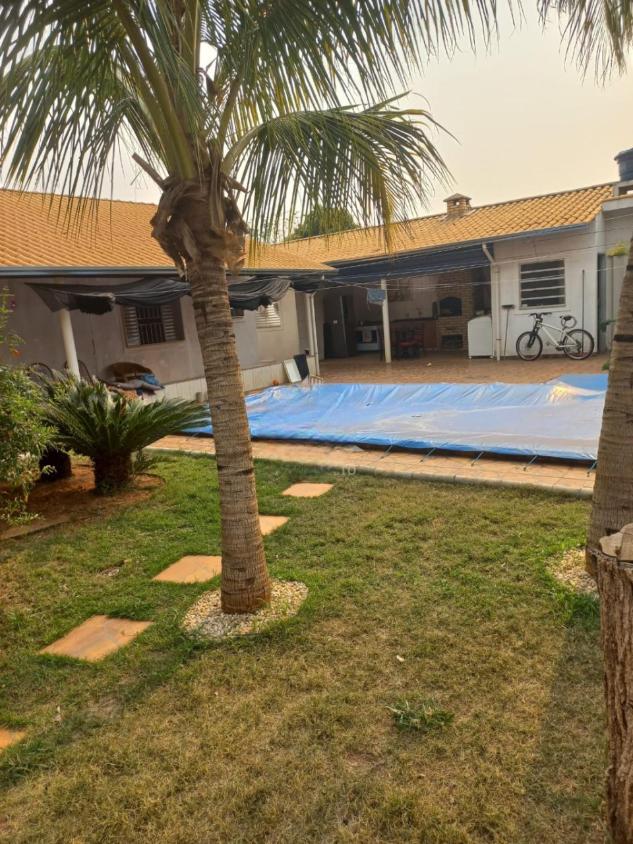 Casa, 2 quartos, 245 m² - Foto 1