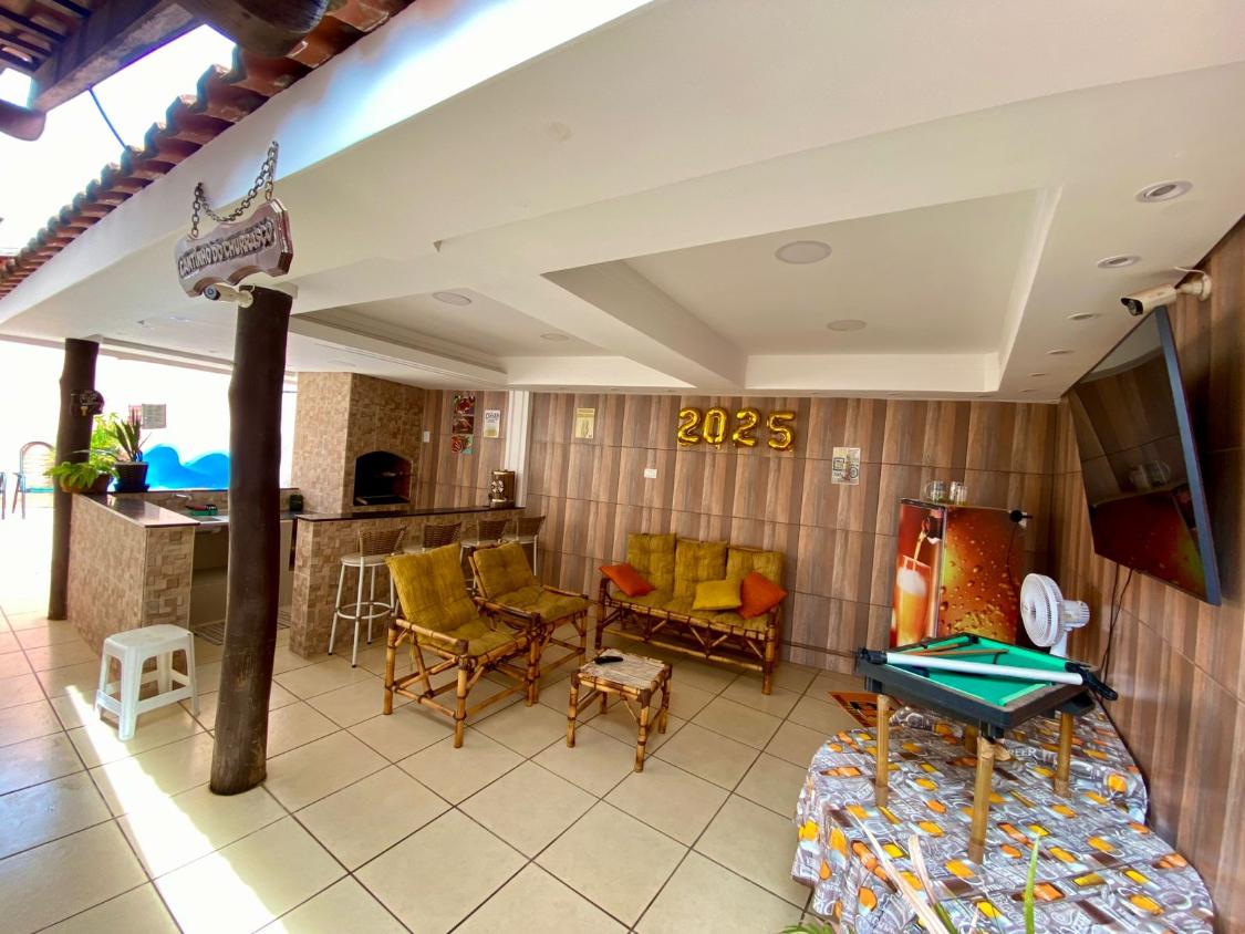 Casa à venda com 4 quartos, 240m² - Foto 4