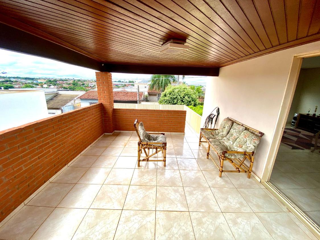 Casa à venda com 4 quartos, 240m² - Foto 19