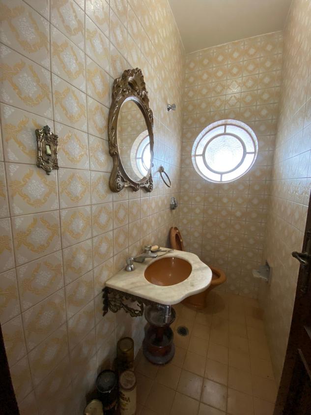 Casa à venda com 4 quartos, 277m² - Foto 2