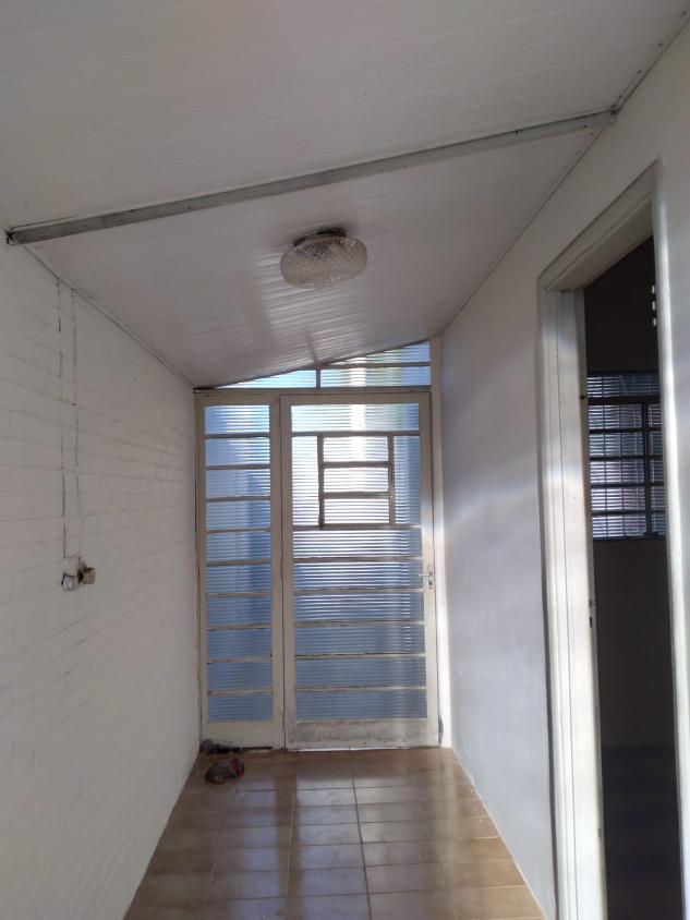 Casa à venda com 3 quartos, 200m² - Foto 9