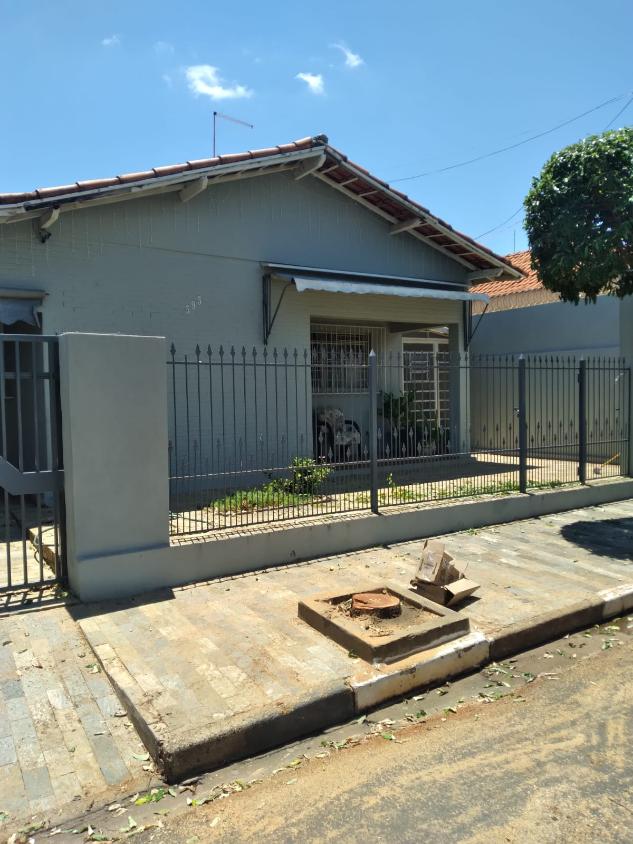 Casa à venda com 3 quartos, 200m² - Foto 12