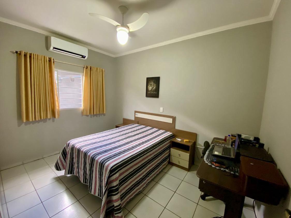 Casa à venda com 3 quartos, 158m² - Foto 8