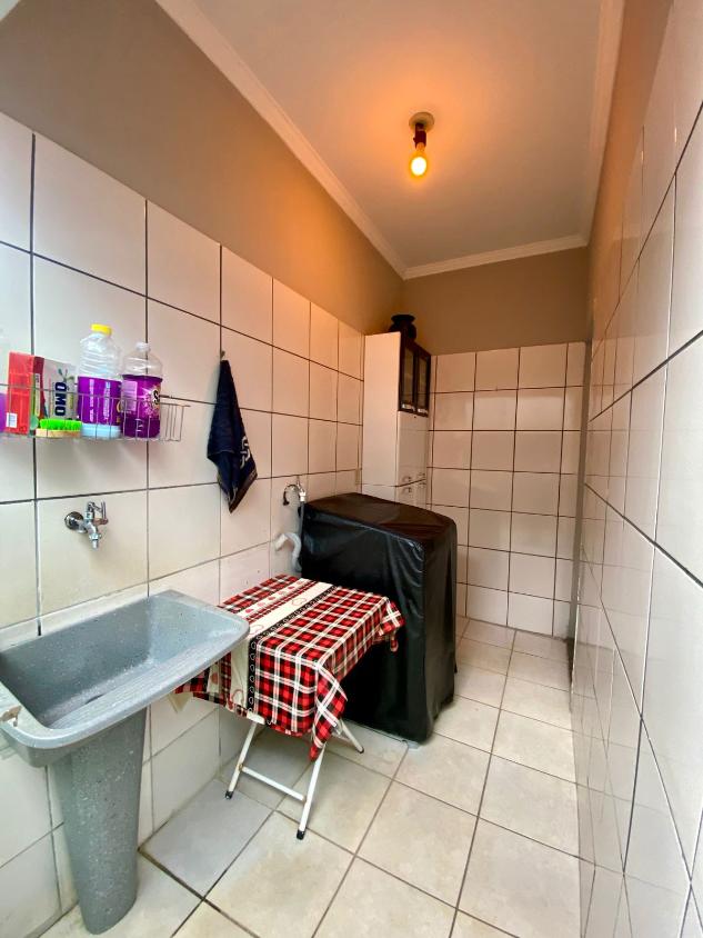 Casa à venda com 3 quartos, 158m² - Foto 11