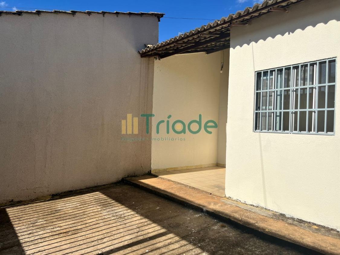 Casa para alugar com 2 quartos, 140m² - Foto 28