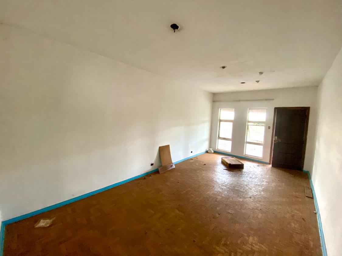 Casa à venda com 3 quartos, 204m² - Foto 5