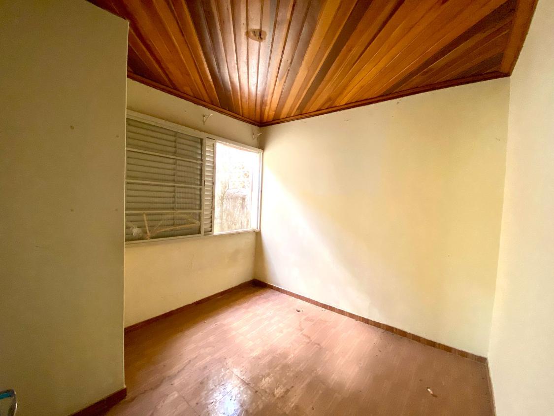 Casa à venda com 3 quartos, 204m² - Foto 7