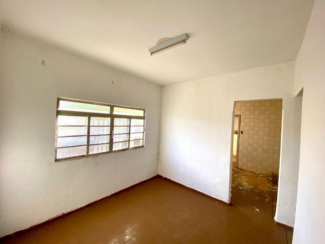 Casa à venda com 3 quartos, 204m² - Foto 9