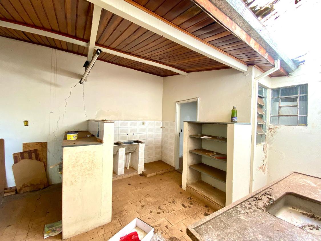 Casa à venda com 3 quartos, 204m² - Foto 12